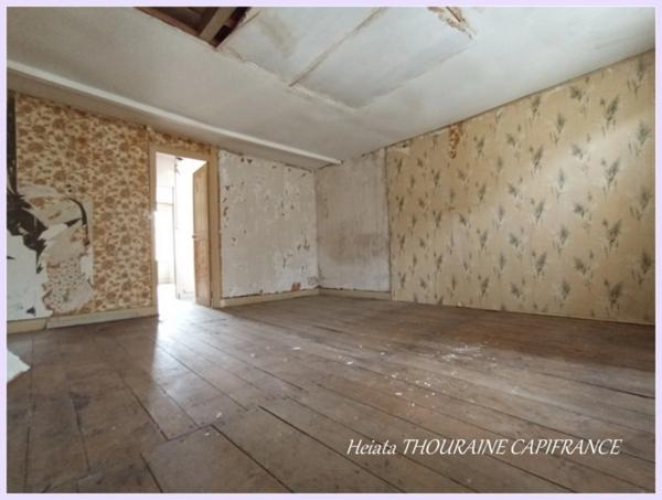 à vendre Maison à rénover sur trois niveaux avec cave – Saint-Maixent-l’École