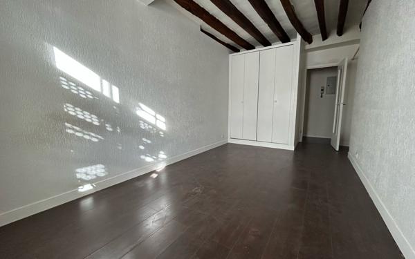 Appartement à louer    2 pièces •  Charenton-le-Pont