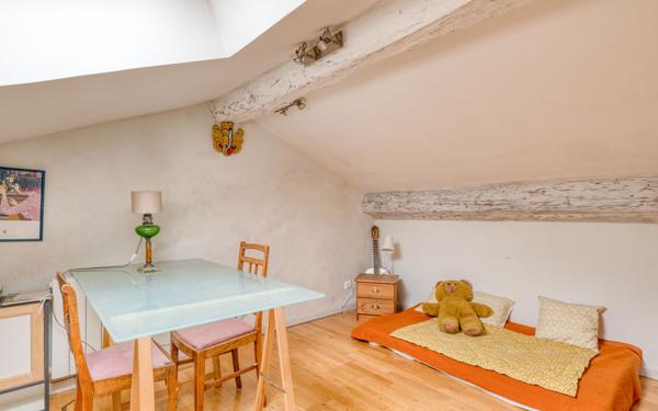 Appartement à vendre    6 pièces • 136,90 m2 Caluire-et-Cuire