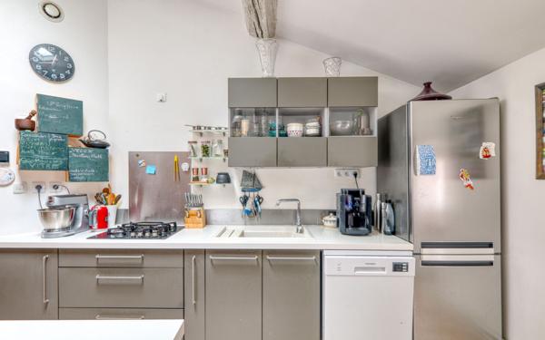 Appartement à vendre    6 pièces • 136,90 m2 Caluire-et-Cuire