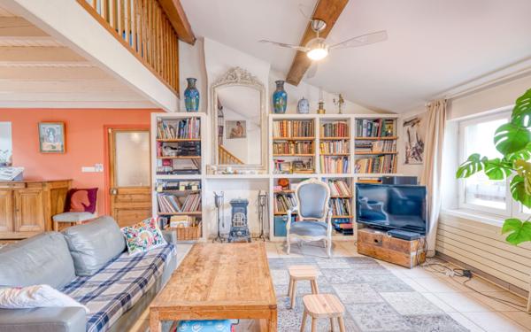 Appartement à vendre    6 pièces • 136,90 m2 Caluire-et-Cuire