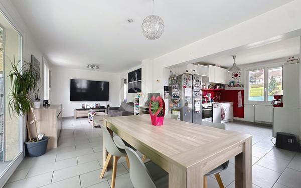 Maison à vendre    3 pièces • 74 m2 Ribécourt-Dreslincourt