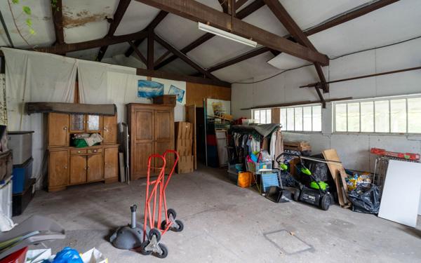 Maison à vendre    1 pièce •  Biscarrosse