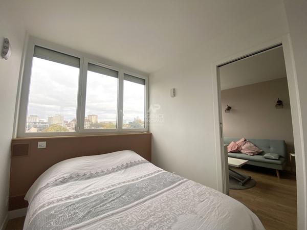 Appartement Nanterre 2 pièce(s) 29 m2 232 000 € ** - Référence 15266