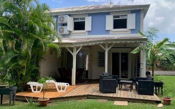 Maison à vendre    4 pièces • 81,60 m2 Sainte-Rose
