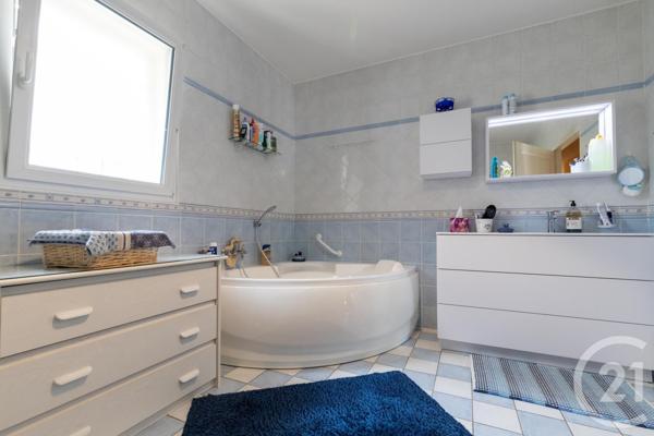 Maison à vendre  5 pièces - 136 m2 PAULHAN - 34