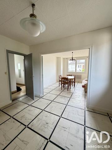 Location maison 3 pièces 68 m² Vierzon