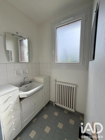 Location maison 3 pièces 68 m² Vierzon