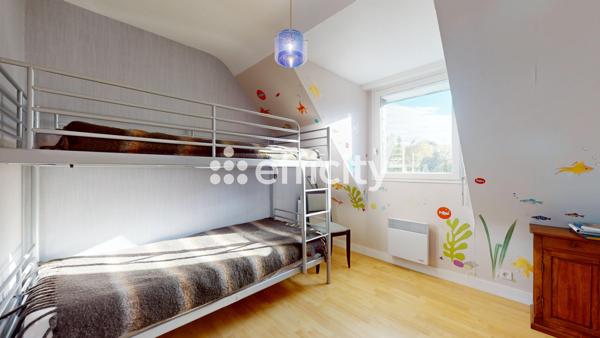 Maison 7 pièces - 132 m²