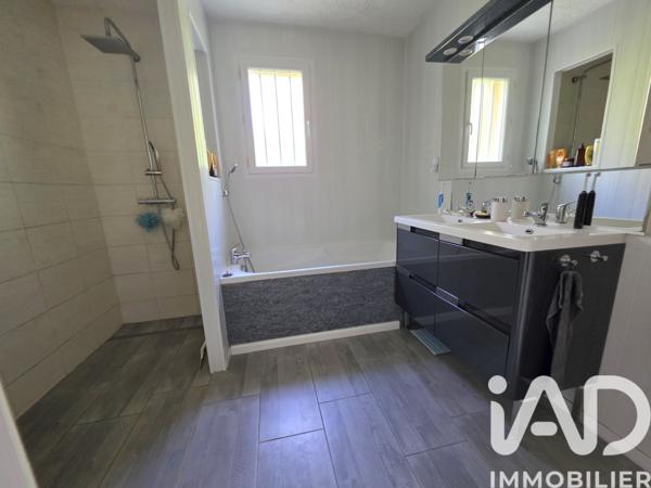 Maison à vendre 6 pièces 132 m² Les Sorinières