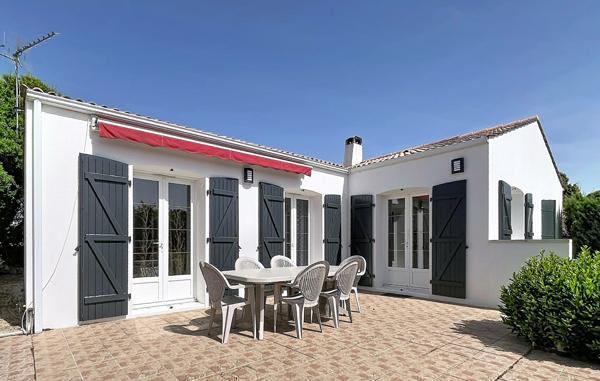Maison sur sous-sol avec accès plain-pied 4 pièces à vendre à Doix les Fontaines - 267000€