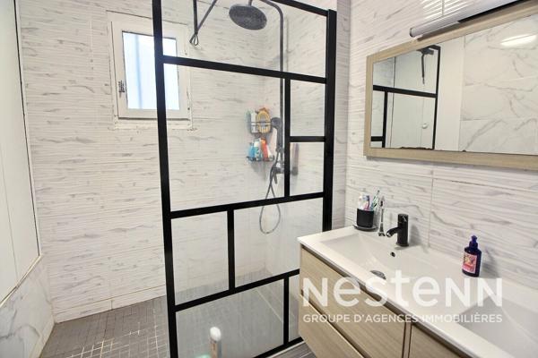 VENISSIEUX - Secteur Charreard - PROCHE AXES ROUTIERS - GARE - TRAMWAY - BUS - COMMERCES - ECOLES - COLLEGE