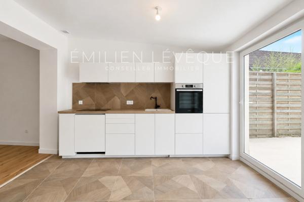 Maison à vendre - 4 Chambres de 126m2 à LOOS