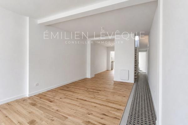 Maison à vendre - 4 Chambres de 126m2 à LOOS