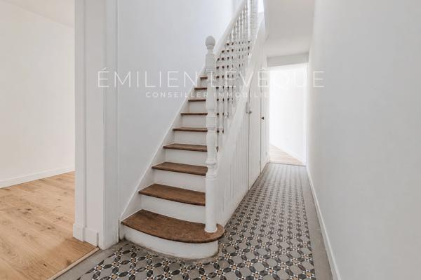 Maison à vendre - 4 Chambres de 126m2 à LOOS