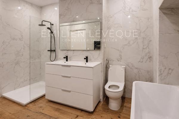 Maison à vendre - 4 Chambres de 126m2 à LOOS