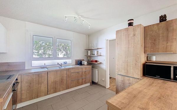 Appartement à vendre    3 pièces • 85,50 m2 Guyancourt