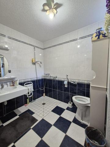 Maison en pierres au coeur de Lassay les Châteaux