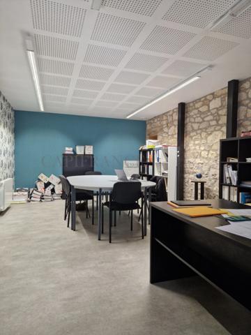 Local/bureau à louer GUINGAMP (22)