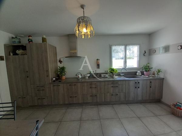 Maison 4 pièce(s) 120 m2