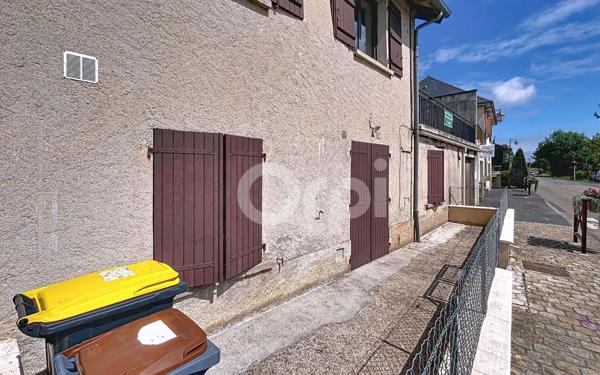 Appartement à louer    3 pièces •  Chavagnac