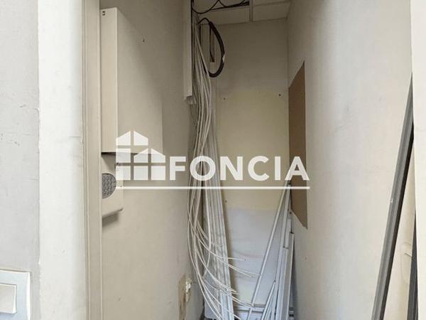 Location Local commercial 6 pièces 105 m² - Grasse 06130