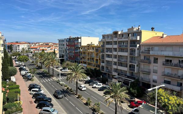 Appartement à louer    4 pièces •  Perpignan