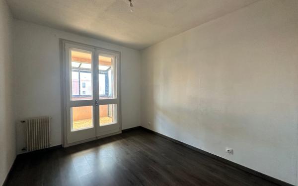 Appartement à louer    4 pièces •  Perpignan