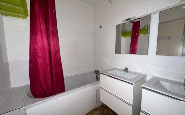 Appartement à louer    4 pièces •  Perpignan