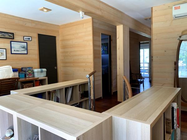 Maison de charme, bordure de forêt, proche du lac