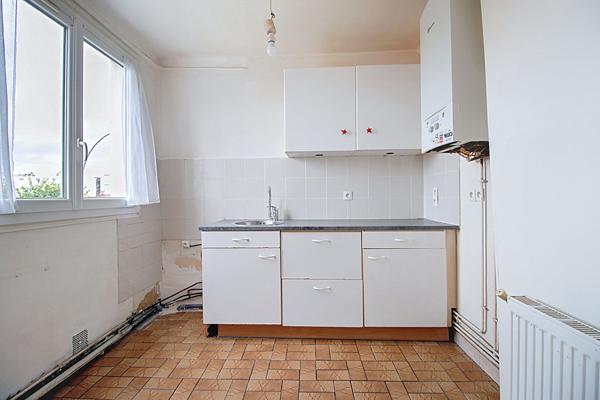 APPARTEMENT RUEIL-MALMAISON MAZURIERES 3 PIECES 2 CHAMBRES DPE D, AVEC BOX.