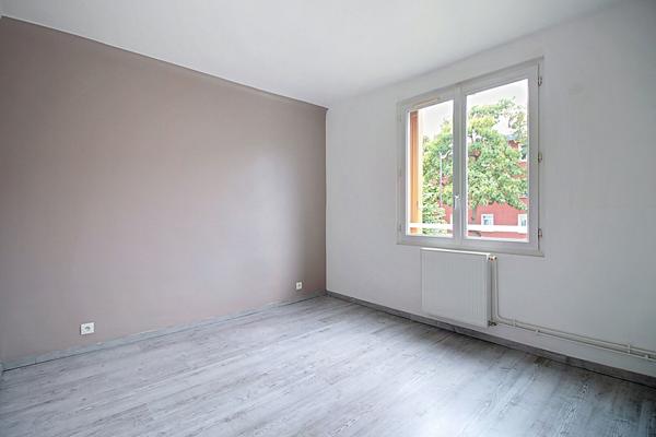 APPARTEMENT RUEIL-MALMAISON MAZURIERES 3 PIECES 2 CHAMBRES DPE D, AVEC BOX.