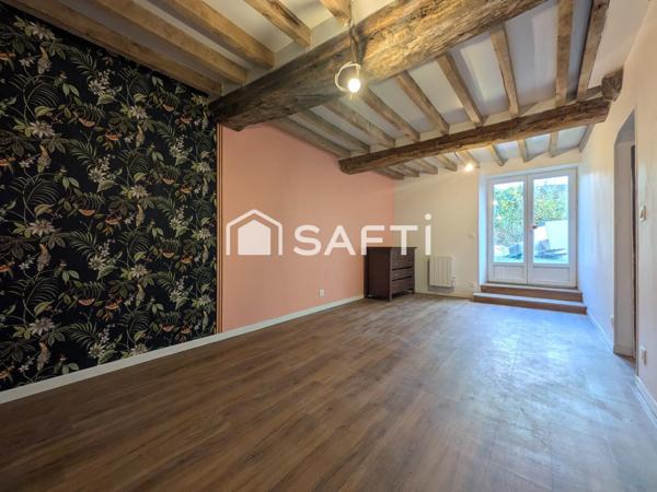 Safti-Benjamin Marcouiller vous propose : Maison 6 pièces.