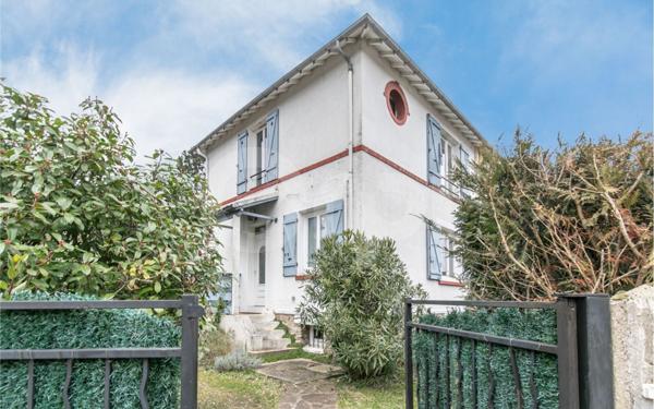 Maison à vendre    5 pièces • 106 m2 Boissy-Saint-Léger