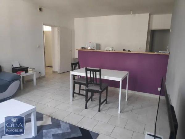 Appartement à louer 2 pièces 57.4m² Laon (02000)
