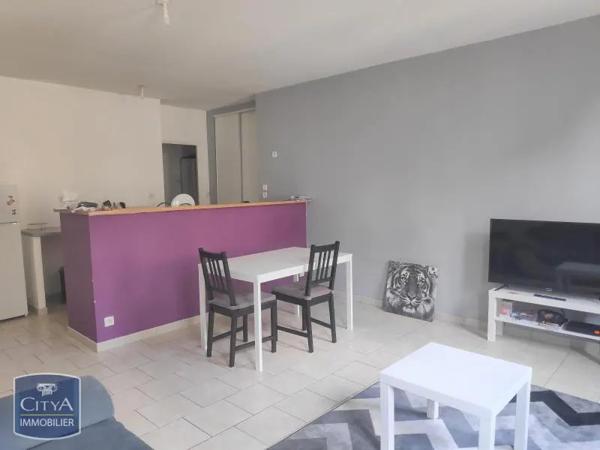Appartement à louer 2 pièces 57.4m² Laon (02000)