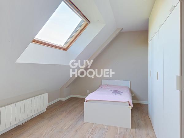 MAISON À VENDRE DE 8 PIÈCES DE 198,70 M²