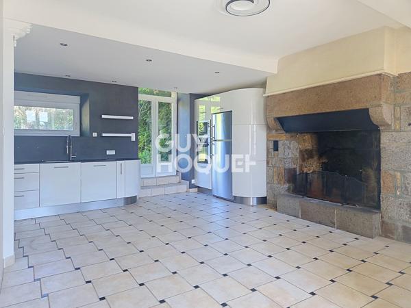MAISON À VENDRE DE 8 PIÈCES DE 198,70 M²