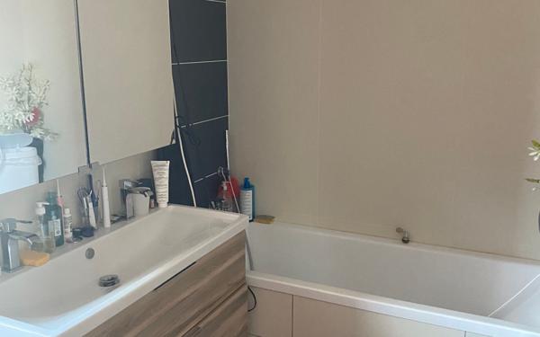 Maison à vendre    5 pièces • 174 m2 Grand-Couronne