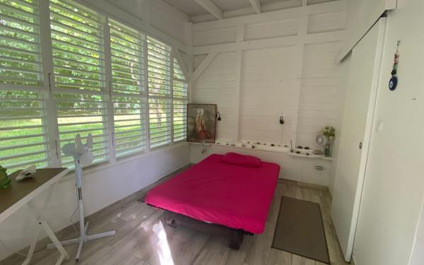 Maison à vendre    2 pièces •  Rivière-Pilote