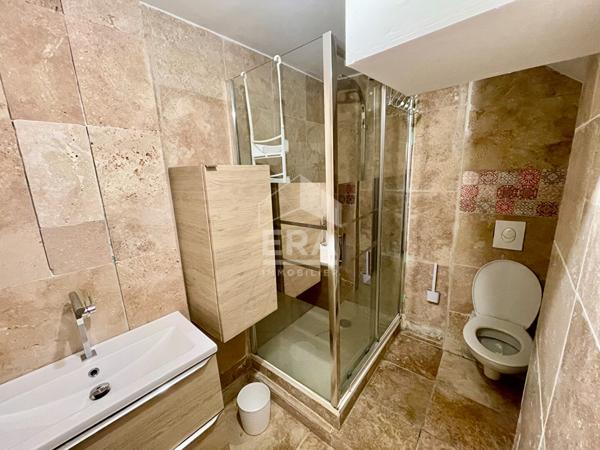 EXCLUSIVITE - Septèmes les Vallons - Maison T4  et 2 logements indépendants /  Investissement locatif