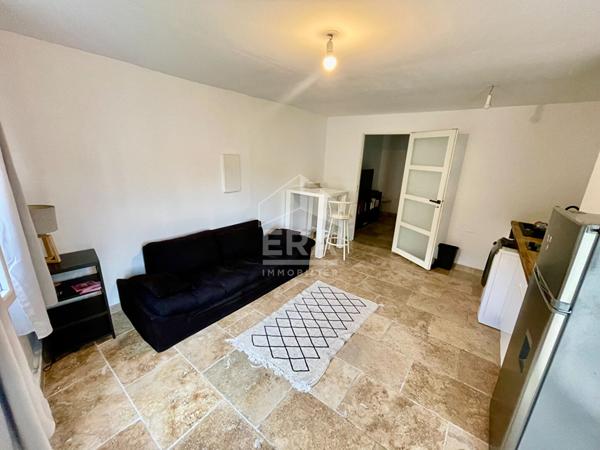 EXCLUSIVITE - Septèmes les Vallons - Maison T4  et 2 logements indépendants /  Investissement locatif