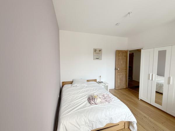 LILLE FIVE - CHAMBRE MEUBLE