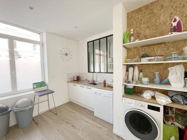 LILLE FIVE - CHAMBRE MEUBLE