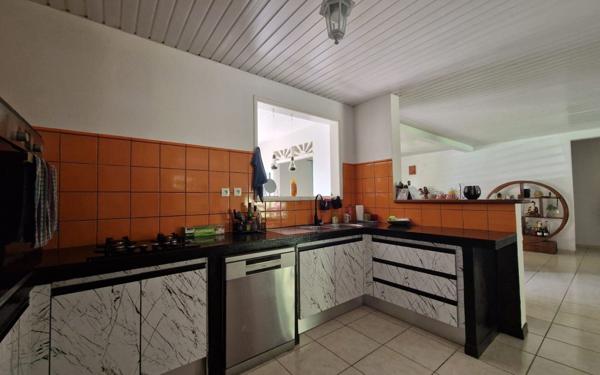 Maison à vendre    3 pièces •  Macouria