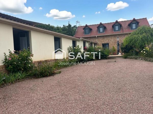 Maison principale avec jardin plus maison pour étudiants