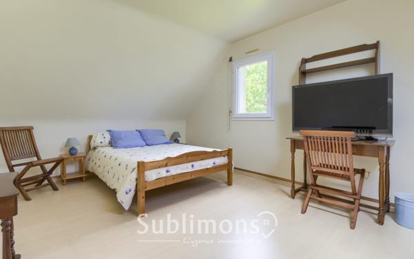 Maison 5 pièces 140 m²