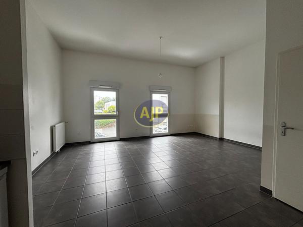 Location appartement Nantes : 453 € - AJP Immobilier Nantes Sud