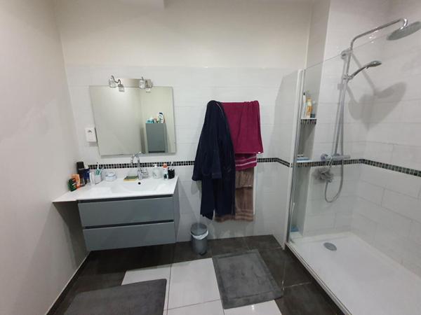 Immeuble de Rapport  Rendement Exceptionnel à Bourges (18000)  Proche Centre-Ville !