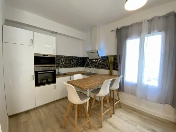 Gard (30) - Nimes Fac Vauban - Studio rénové avec cour privative